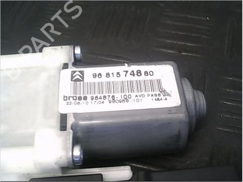 Rudehejsemekanisme Højre foran Rudehejsemekanisme Højre foran CITROËN C4 I (LC_) 1.6 HDi (109 hp) 9407274 9407274