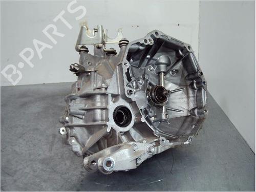 Getriebe für SUZUKI SWIFT IV (FZ, NZ) 1.2 (AZG412, ZC72S) (90 hp) 9409262