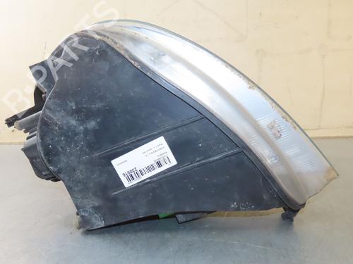 Left headlight FORD FIESTA V (JH_, JD_) 1.3 | BP20181032C28 