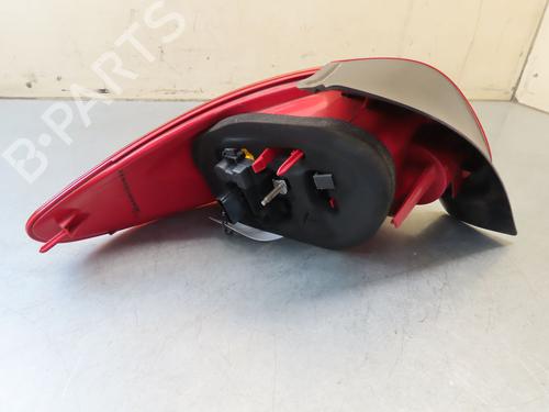 Used Right taillight PEUGEOT 206 Hatchback (2A/C) 1.4 i (75 hp) 24966167