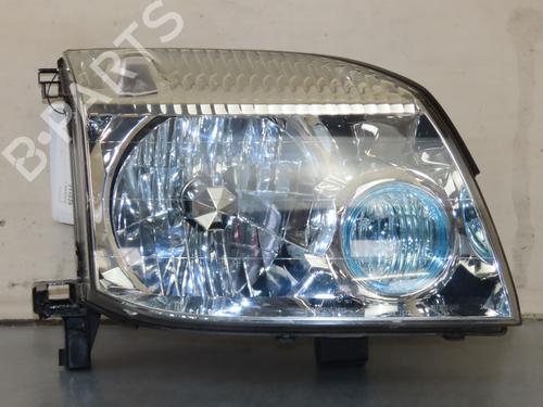 Right headlight NISSAN X-TRAIL I (T30) 2.2 dCi 4x4 (136 hp) 17133861