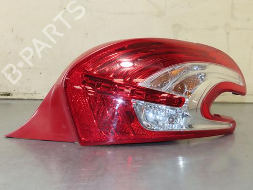 Used Right taillight Right taillight 38005438 38005438