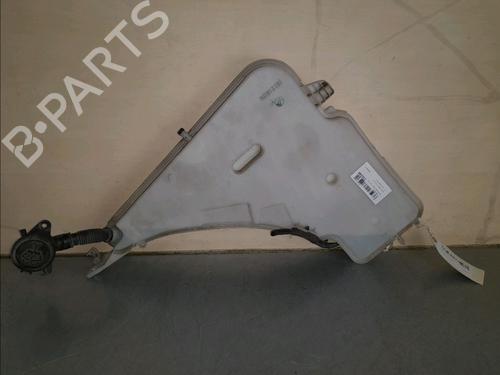 Used Windscreen washer tank BMW 1 (F20) 116 d (116 hp) 12207356