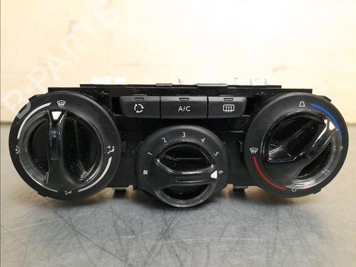 Used Climate control PEUGEOT 208 I (CA_, CC_) 1.4 HDi (68 hp) 15722189