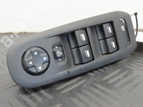 Used Left front window switch Left front window switch PEUGEOT 308 II (LB_, LP_, LW_, LH_, L3_) 1.6 HDi 100 (99 hp) 19133057 19133057