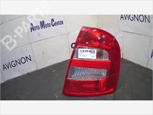 Used Right taillight SKODA FABIA I (6Y2) 1.4 (60 hp) 9406620