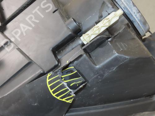 Used Right headlight CITROËN C5 II (RC_) 2.2 HDi (170 hp) 23158897