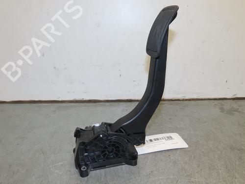Used Pedal PEUGEOT 308 SW II (LC_, LJ_, LR_, LX_, L4_) 1.2 THP 130 (131 hp) 19079568