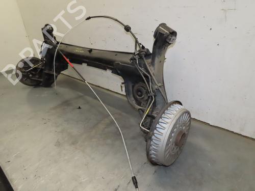 Achteras RENAULT CLIO V (B7_) 1.5 Blue dCi 100 (B7AD) (101 hp) 25041392