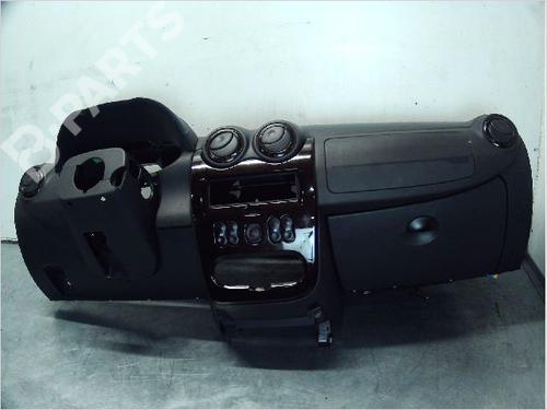 Dashboard DACIA DUSTER (HS_) 1.5 dCi (HSMC) (107 hp) 11131224