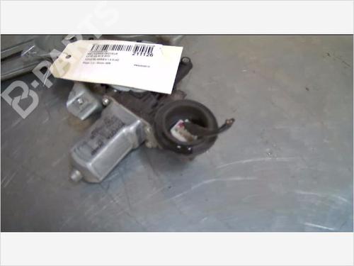 Front right window mechanism TOYOTA YARIS (_P9_) 1.4 D-4D (NLP90_, NLP90R) | BP9408057C23 