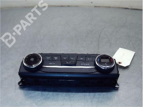 Used Climate control FORD FIESTA VII (HJ, HF) 1.5 TDCi (85 hp) 9409532