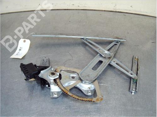 Used Front left window mechanism TOYOTA YARIS (_P9_) 1.4 D-4D (NLP90_, NLP90R) (90 hp) 9410636