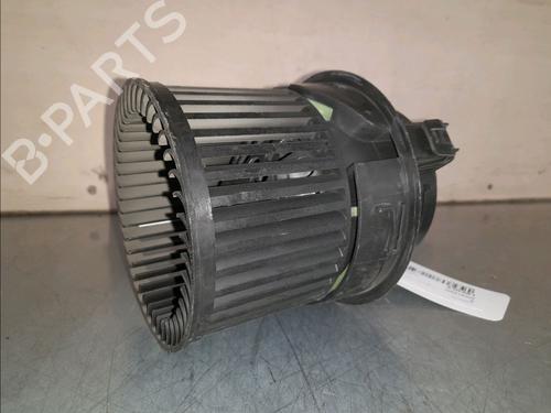 Used Heater blower motor Heater blower motor PEUGEOT 208 I (CA_, CC_) 1.4 HDi (68 hp) 13030457 13030457
