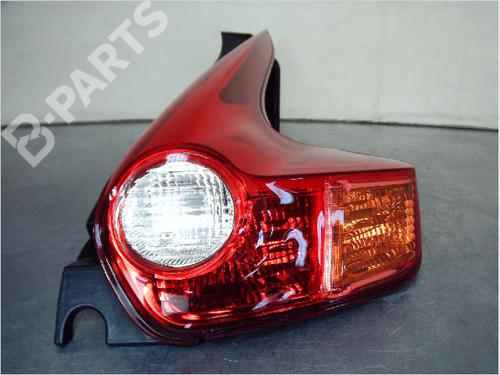 Used Right taillight NISSAN JUKE (F15) 1.5 dCi (110 hp) 9410897