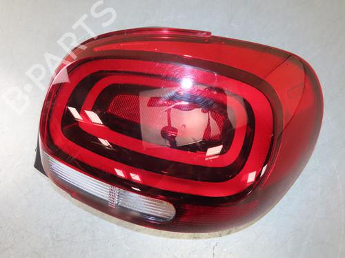 Used Right taillight CITROËN C3 III (SX) 1.2 THP 110 (SXHNPS, SXHNZT, SXHNZ6) (110 hp) 30138836