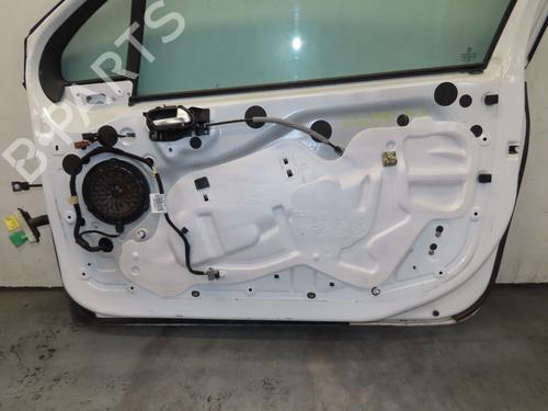 Right front door PEUGEOT 208 I (CA_, CC_) 1.2 THP 110 | BP26015038C3
