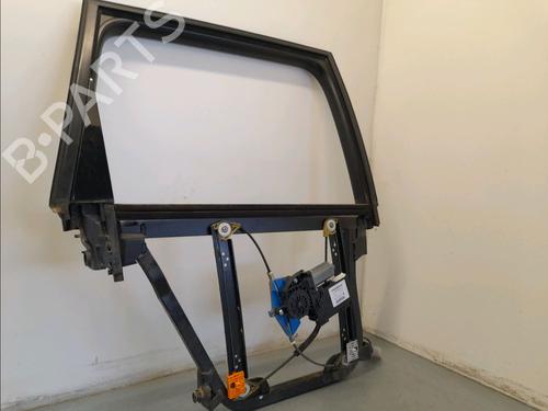 Rudehejsemekanisme Højre bagtil Rudehejsemekanisme Højre bagtil VW TOUAREG (7LA, 7L6, 7L7) 2.5 R5 TDI (174 hp) 33770277 33770277