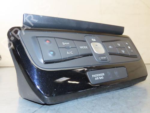 Used Climate control NISSAN LEAF (ZE1) Electric (218 hp) 24707085