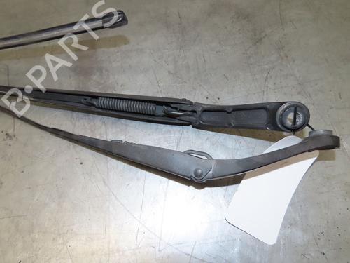 Front windshield wiper arm FIAT 500L (351_, 352_) 1.4 (199LYB1B) | BP19079662C143 