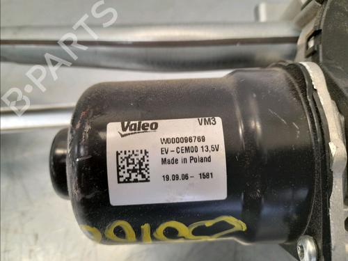 Used Front wiper motor PEUGEOT 208 II (UB_, UP_, UW_, UJ_) 1.2 PureTech 100 (101 hp) 27094146