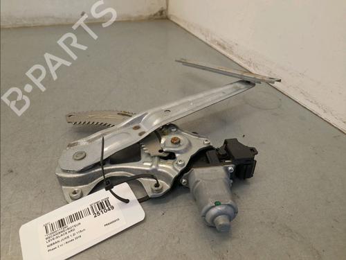 Used Rear right window mechanism Rear right window mechanism NISSAN JUKE (F15) 1.2 DIG-T (115 hp) 34609359 34609359