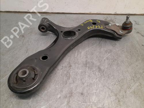 Used Right front suspension arm TOYOTA PRIUS (_W3_) 1.8 Hybrid (ZVW30) (136 hp) 15491869