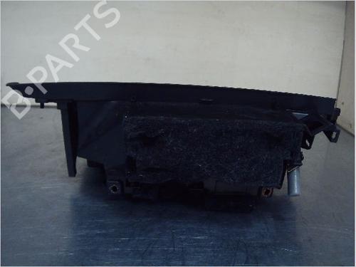 Used Glove box AUDI A1 Sportback (8XA, 8XF) 1.6 TDI (115 hp) 9410459