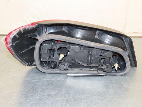 Right taillight PEUGEOT 306 Hatchback (7A, 7C, N3, N5) 1.9 D | BP16930727C35 