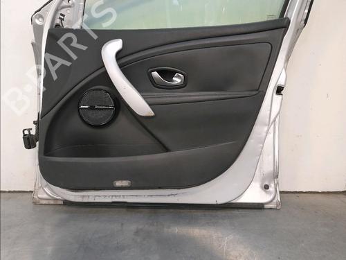 Used Right front door RENAULT MEGANE III Hatchback (BZ0/1_, B3_) 1.9 dCi (BZ0N, BZ0J) (131 hp) 11770878