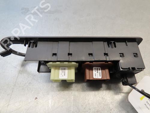 Left front window switch RENAULT CLIO IV (BH_) 0.9 TCe 90 (BHNF, BHMA, BHMH, BHJK, BHJR) | BP24831630I27 