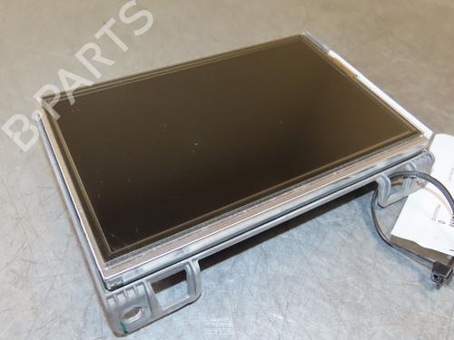 Used Display monitor Display monitor PEUGEOT 2008 I (CU_) 1.2 THP 110 / PureTech 110 (110 hp) 39966674 39966674