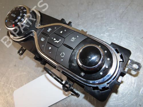 Used Climate control RENAULT CLIO IV Grandtour (KH_) 1.5 dCi 90 (KHN3, KHN4) (90 hp) 25885139