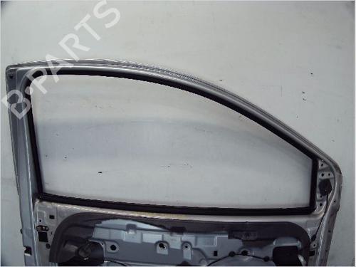 Used Left front door RENAULT TWINGO II (CN0_) 1.2 (CN0D) (58 hp) 11098427