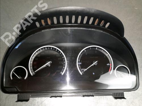 Used Instrument cluster BMW 5 Gran Turismo (F07) 530 d (245 hp) 11230284