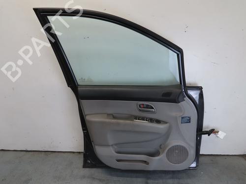Left front door KIA CARENS III MPV (UN) 2.0 CRDi 115 | BP17381672C2 