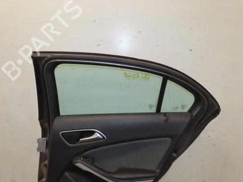 Used Right rear door Right rear door MERCEDES-BENZ A-CLASS (W176) A 180 CDI / d (176.012) (109 hp) 40484715 40484715