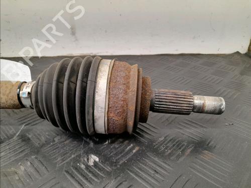 Used Right front driveshaft RENAULT CLIO IV (BH_) 1.6 RS Trophy (BHJ4, BHJ6) (220 hp) 27923378