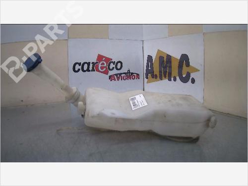 Used Windscreen washer tank PEUGEOT 206 Hatchback (2A/C) 1.4 i (75 hp) 9408704