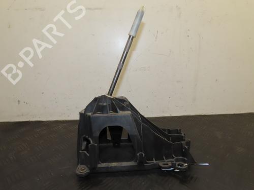 gear-lever-renault-twingo-iii-bcm_-bca_-2014-32487136 main image