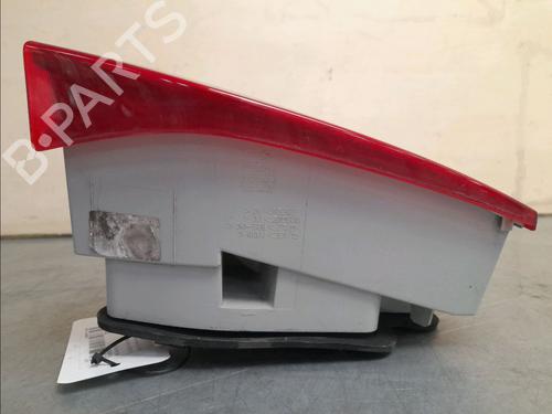 Used Right tailgate light Right tailgate light PEUGEOT 308 SW II (LC_, LJ_, LR_, LX_, L4_) 1.6 BlueHDi 120 (120 hp) 15576783 15576783