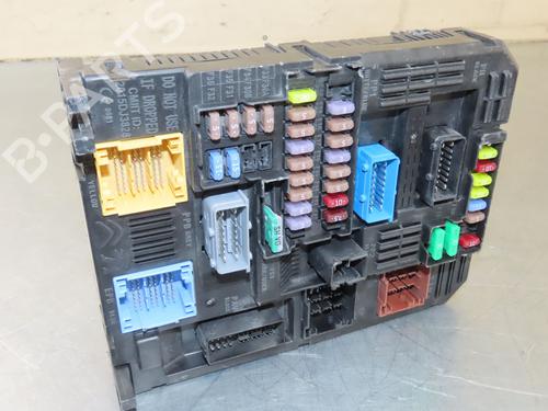 Used Fuse box CITROËN C3 AIRCROSS II (2R_, 2C_) 1.5 BlueHDi 110 (110 hp) 17729758