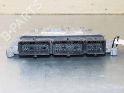 Used Engine control unit (ECU) RENAULT CLIO V (B7_) 1.5 Blue dCi 85 (B7AG) (86 hp) 17775830