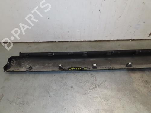 Faldon derecho CITROËN C3 AIRCROSS II (2R_, 2C_) 1.5 BlueHDi 110 (110 hp) 30841008