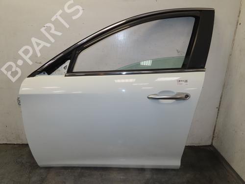 Used Left front door Left front door ALFA ROMEO GIULIETTA (940_) 1.6 JTDM (940FXD1A) (105 hp) 33808216 33808216