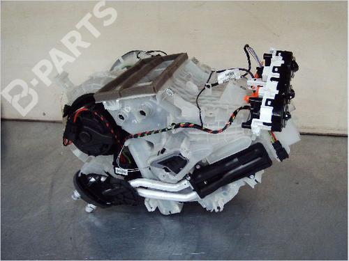 Used Heater matrix box Heater matrix box PEUGEOT 208 I (CA_, CC_) 1.2 VTI 82 (82 hp) 9410264 9410264