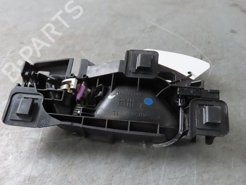 Used Front left interior door handle Front left interior door handle PEUGEOT 308 II (LB_, LP_, LW_, LH_, L3_) 1.6 HDi (92 hp) 17041960 17041960