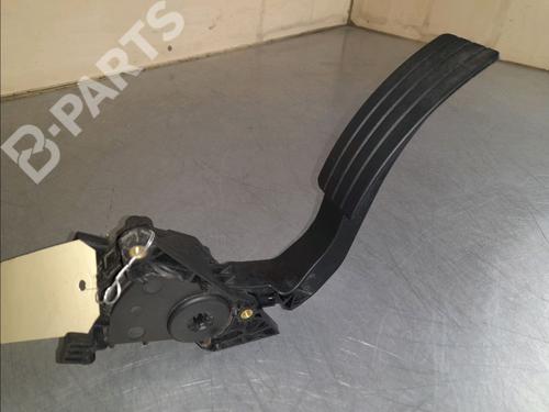 Pédale RENAULT CAPTUR I (J5_, H5_) 1.5 dCi 90 (J5N4, J5M5, J5MW, J5M6, J5AL, J5AJ) | BP11770778I4 
