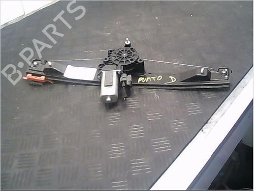 Used Front right window mechanism FIAT GRANDE PUNTO (199_) 1.2 (65 hp) 9404695