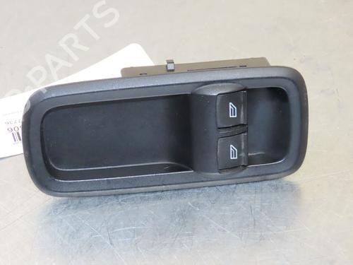 Used Left front window switch FORD FIESTA VI (CB1, CCN) 1.4 TDCi (68 hp) 17214097